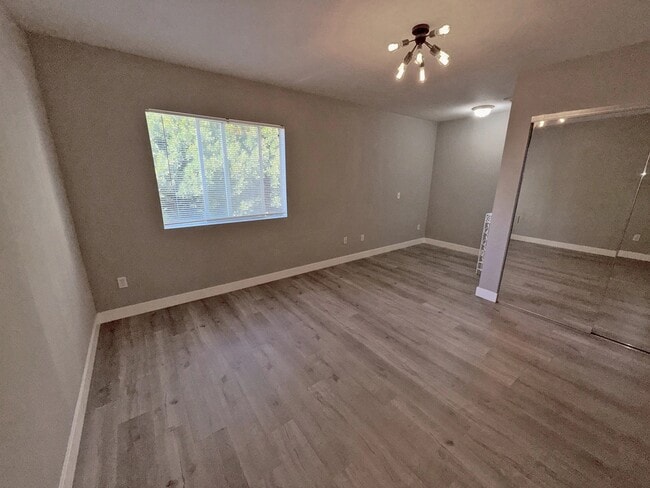 Photo - 1270 Stoner Ave Unit 5