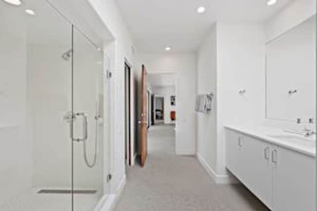 Photo - 5 bedroom 5 bath Available for Short Term Rental