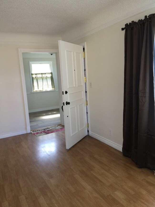 Photo - 505 Lime St