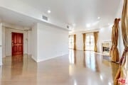 Photo - 353 S Reeves Dr Condo Unit 302