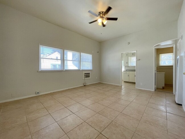 Photo - 3891 Locust St Unit Apt. 9