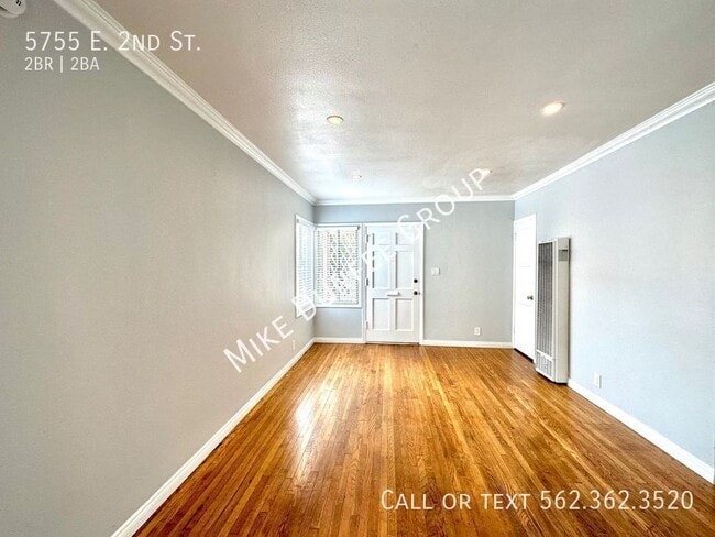 Photo - 5755 2nd St