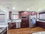 Photo - 1612 E 218th St House
