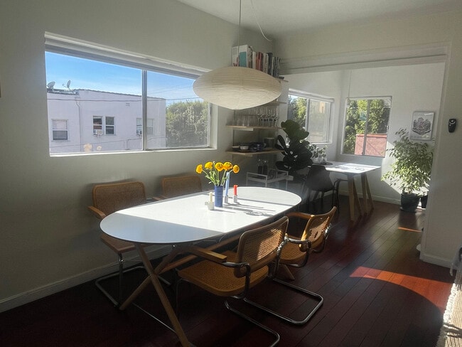 Photo - 1323 S Mansfield Ave