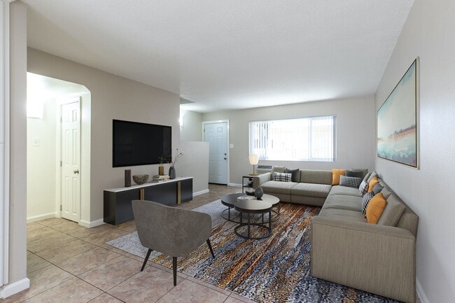 Photo - Diamond Crest Apartments