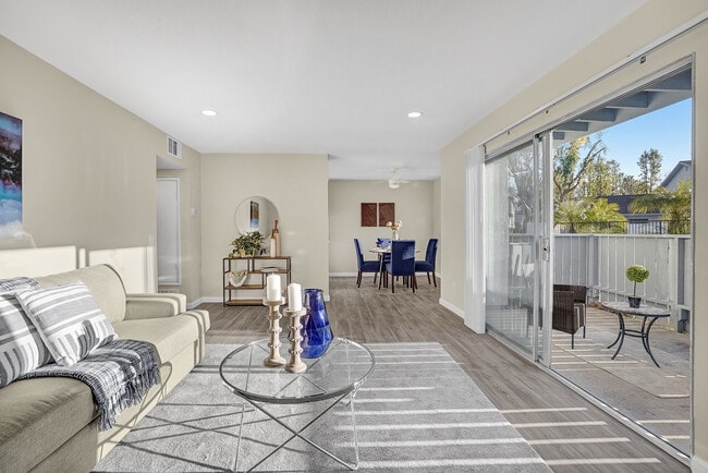 Photo - Las Casitas Apartments - Redlands, CA