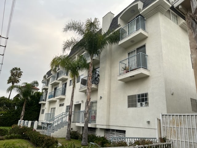 Photo - 12048 Culver Blvd Unit 208