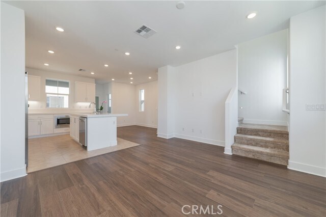 Photo - 1240 Windmill Rd