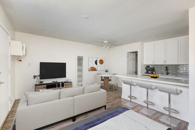 Photo - The Seville Apartments
