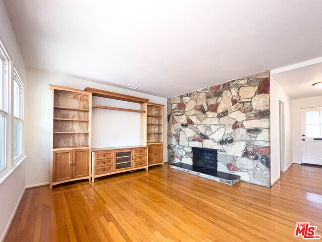 Photo - 626 Irving Dr