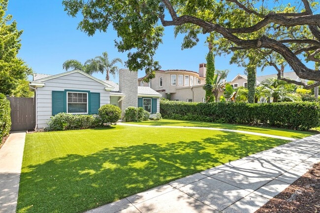 Photo - In the heart of the Coronado Village!