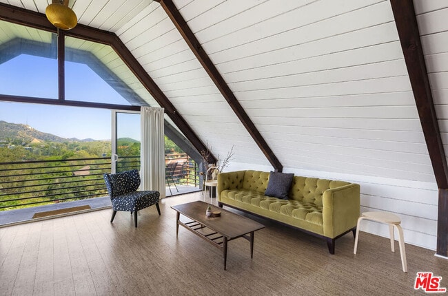 Photo - 7149 Woodrow Wilson Dr