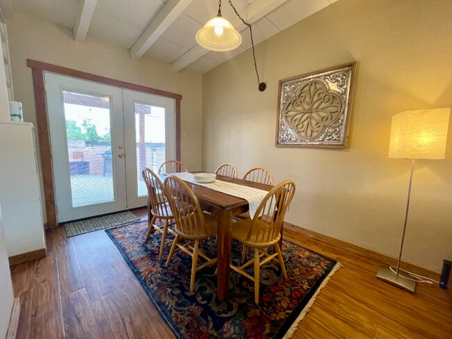 Photo - 71590 Juanita Dr