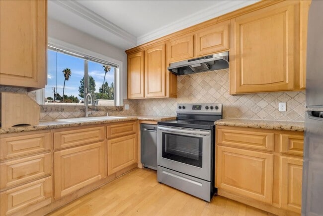 Photo - 11661 Erwin St Unit 15