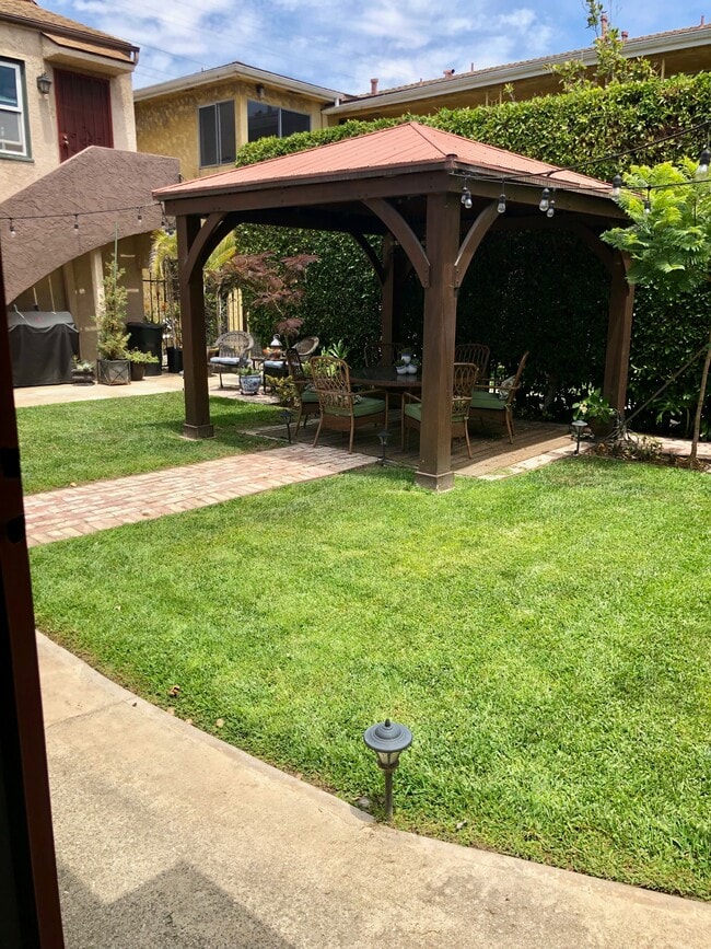 Photo - 1905 E Appleton St Unit A