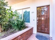 Photo - 272 N Chester Ave