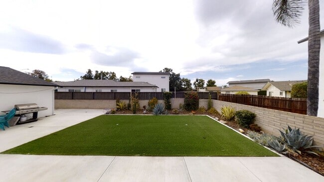 Photo - 4BD/2BA on Montezuma  (Lease out, pending ...