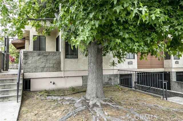 Photo - 914 E Elk Ave Unit 4