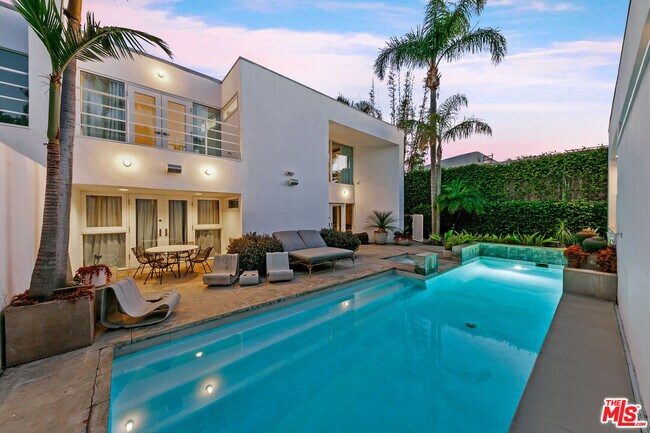Building Photo - 27428 Pacific Coast Hwy Rental