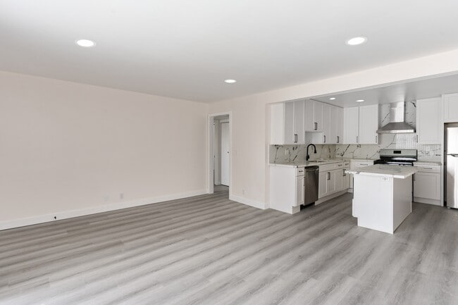 Photo - Seaview Terrace Apartment Homes