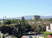 Photo - 5030 Rosewood Ave Unit 503