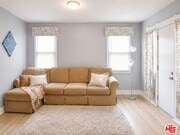 Photo - 228 W 70th St