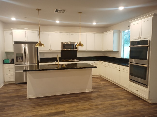 Photo - 26407 Seville Ln