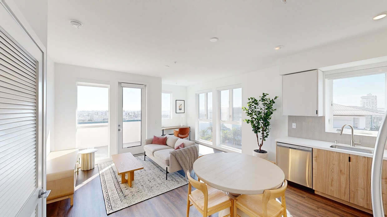 3D Tour - 689 Catalina