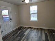 Photo - 2222 W Dunlop St