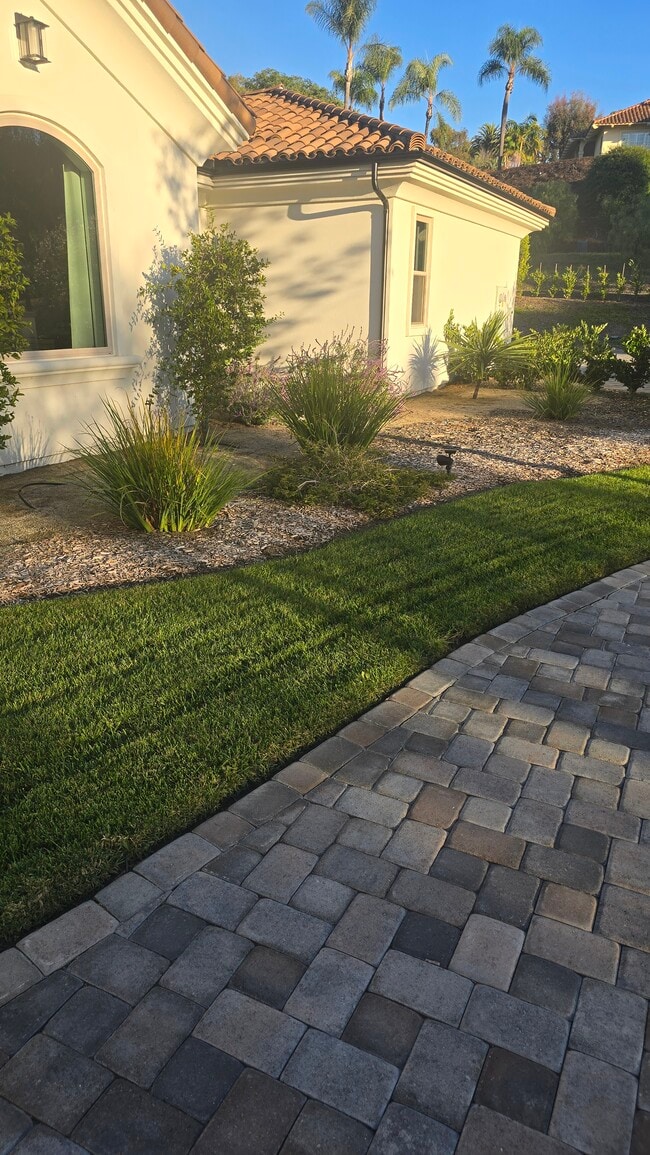 Photo - 5748 Lake Vista Dr