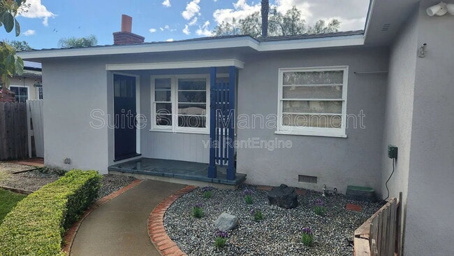 Photo - 456 N Batavia St Unit 456