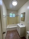 Photo - 570-574 W. 18th Street Unit 572