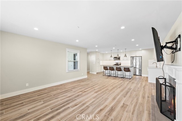 Photo - 826 Cliff Dr Unit Lower