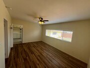 Photo - 565 Hobbs Ln