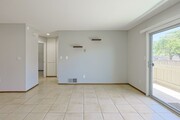Photo - Spacious 2-Bed, 2-Bath Condo in Prime Nort... Unit 3