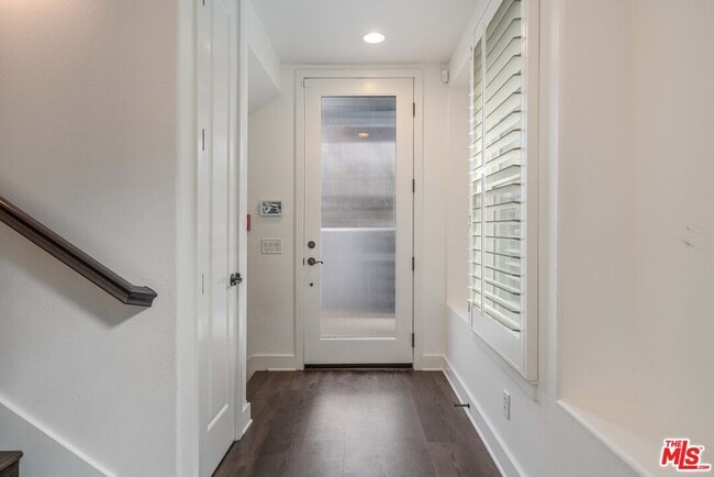 Photo - 5800 Seawalk Dr Unit 6