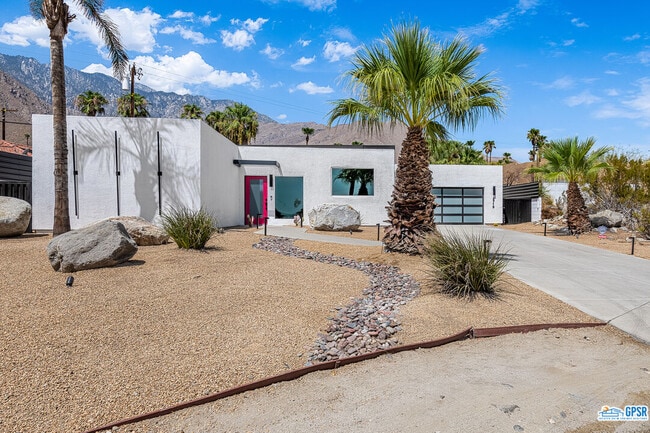 Photo - 2719 N Junipero Ave