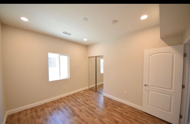 Photo - 6261 W Olympic Blvd Unit Apt 4