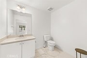 Photo - 129 N 5th St