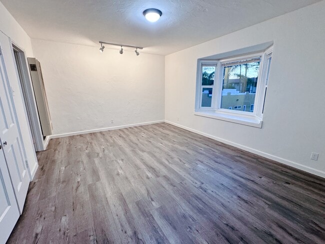 Photo - 1054 Winchester Ave Unit 1054 Winchester Ave.