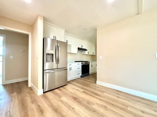 Photo - 2013 Victoria