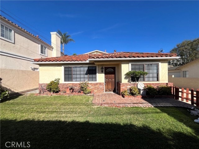 Building Photo - 2103 Clark Ln