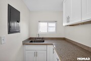 Photo - Charming 2 Bedroom 1 Bath Apartment For Rent Unit 2517 Madison St