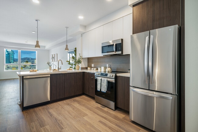 Photo - Western Station