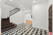Photo - 1200 N Doheny Dr