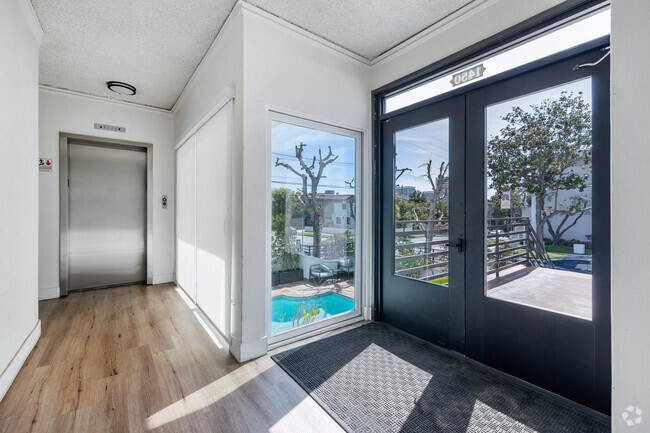 Photo - 1450 Midvale