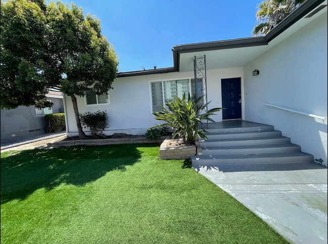 Photo - Steps to SDSU!