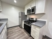 Photo - 3715 S Canfield Ave Unit 104