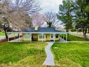 Photo - 41024 16th St W