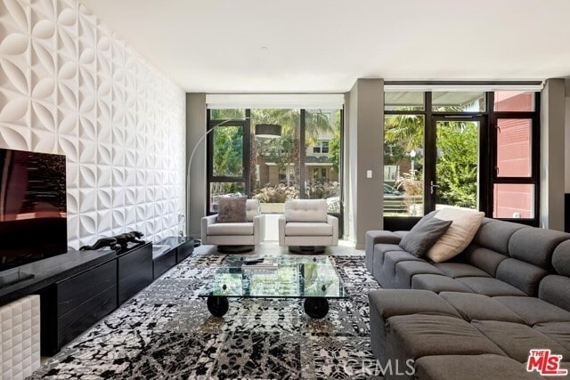 Photo - 13045 Pacific Promenade